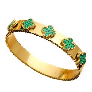 Green Clover Gold Bangle Clutch Bracelet New